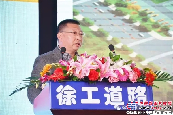 徐工道路“全身心服務”再升級（沈陽站）吹暖遼沈大地