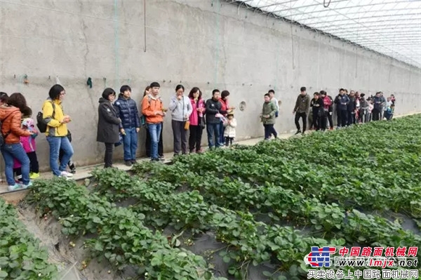 方圆集团工业旅游游客接待迎来小高潮