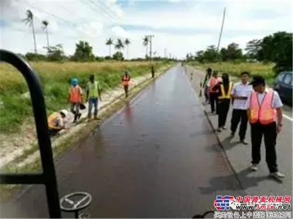 西築設備奔赴印尼，勿裏洞島靚麗登場