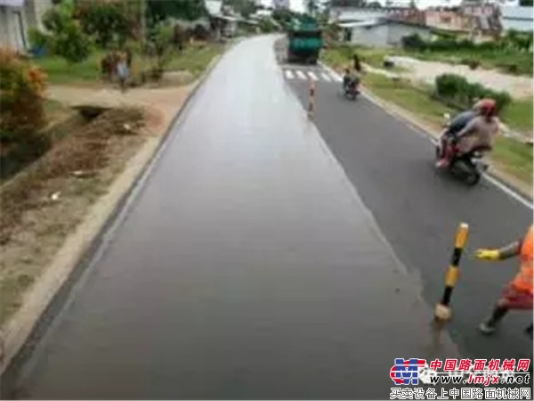 西築設備奔赴印尼，勿裏洞島靚麗登場