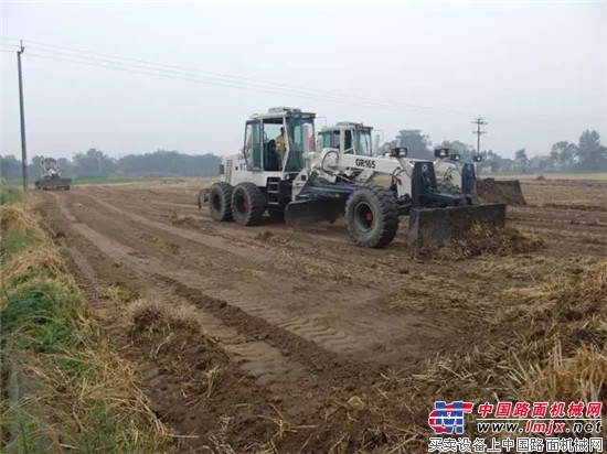 厲害了！我的民族工業！關於道路機械出口，我隻服你！