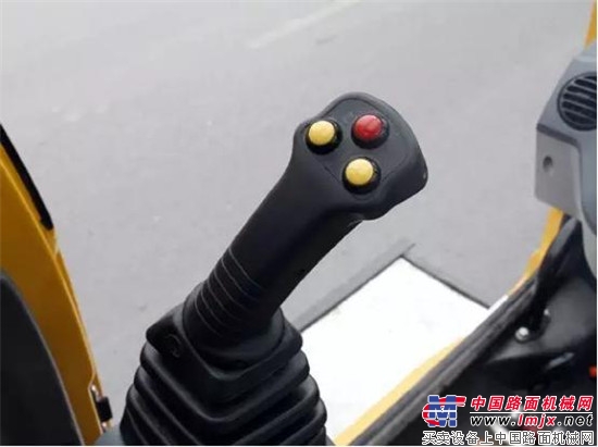 【我問你答，車模來拿】25噸起重機，你最想要什麽功能？