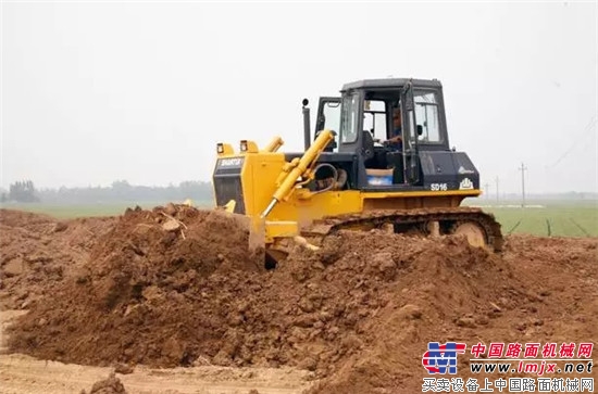 山推產品，用戶的“賺錢機器”