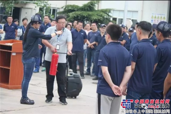 鬥山叉車消防疏散演習圓滿結束