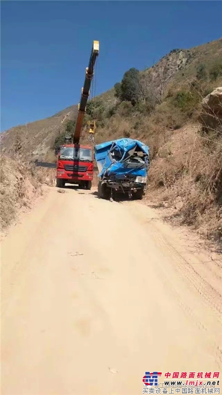 徐工随车吊，云南大山深处的守护神