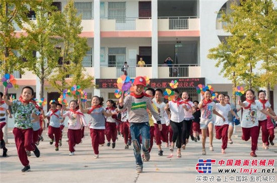 836份禮物、8所希望小學，每個心願後都有一張最美的笑容！| 徐工微心願活動紀實！ 