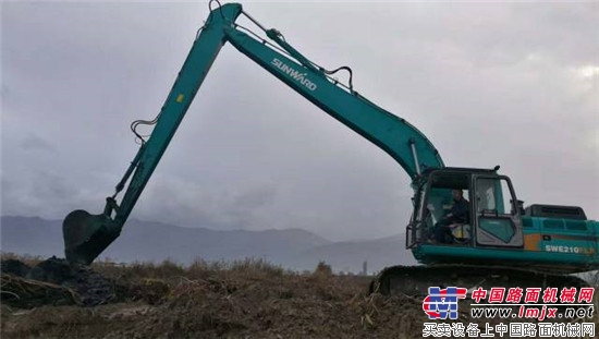 守護藍色多瑙河，山河智能長臂挖掘機歐洲首秀 