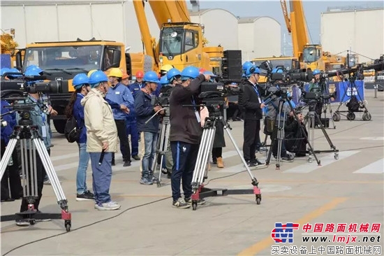 《挑戰不可能》第三季來襲！徐工起重機上演史上最霸氣挑戰項目！