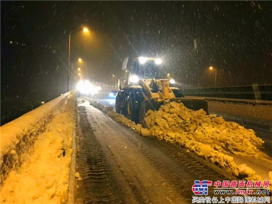 大雪中的常林