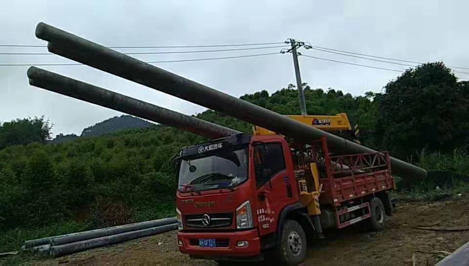 程力五噸藍牌大運隨車吊