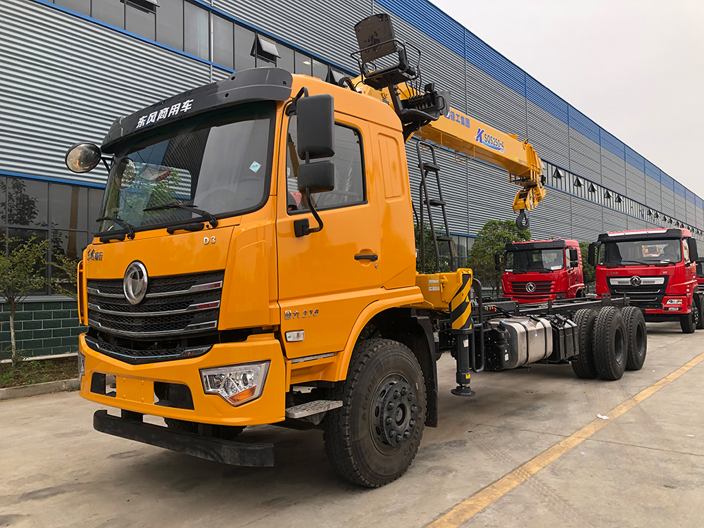 供應徐工起重機械東風後八輪隨車吊國六隨車吊徐工12噸隨車吊圖片