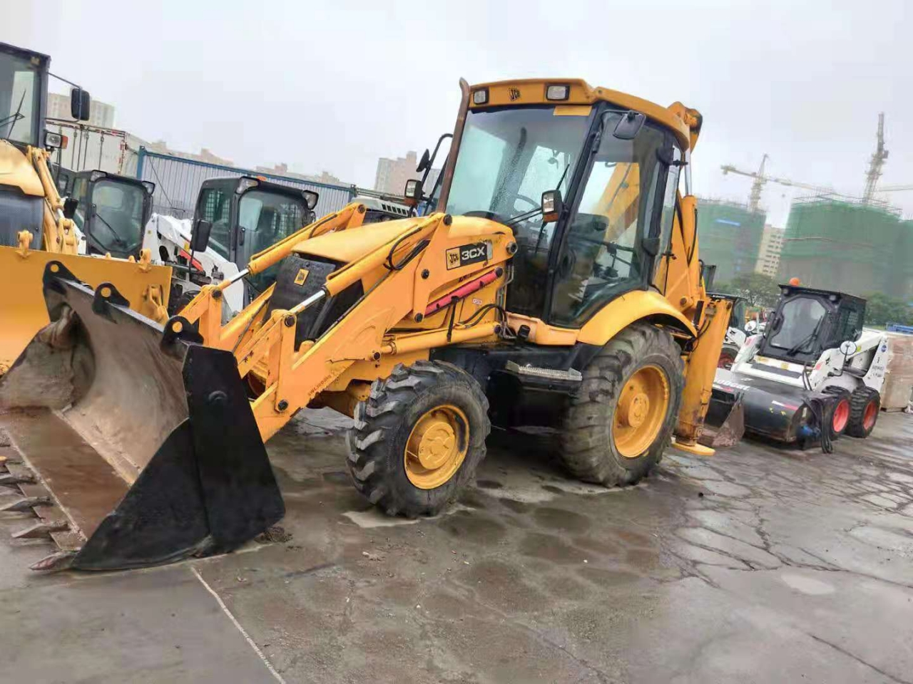 原裝進口JCB3CX，4CX兩頭忙挖掘裝載機，裝配四項鏟鬥，破碎錘